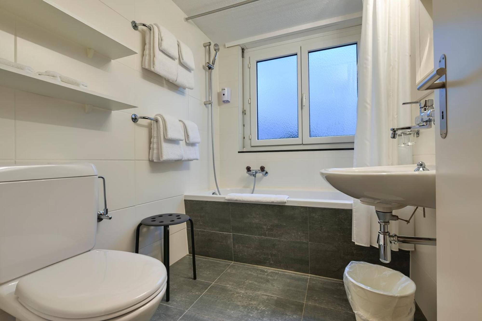 Hotel Luna Garni Ασκόνα Εξωτερικό φωτογραφία