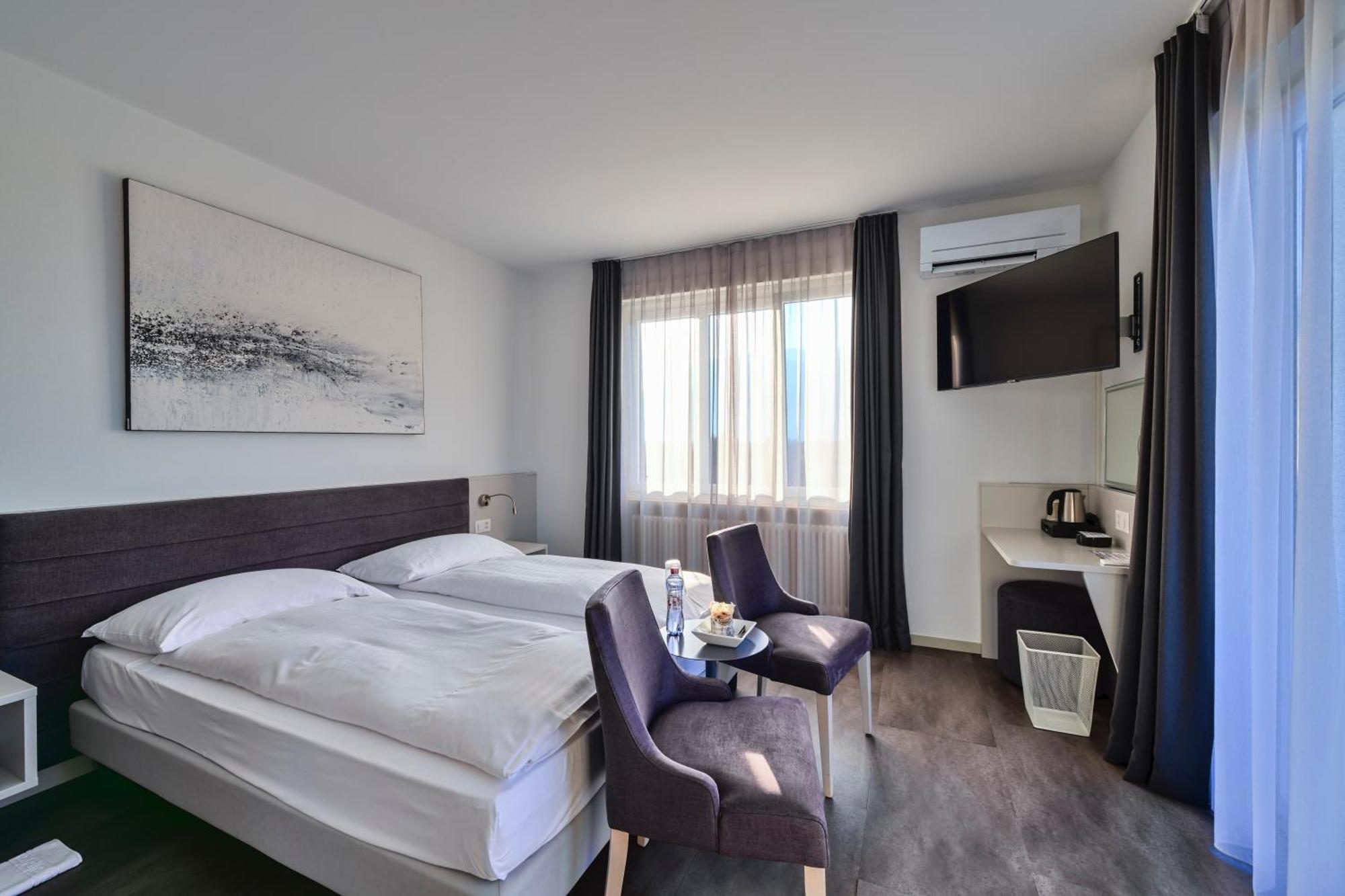 Hotel Luna Garni Ασκόνα Εξωτερικό φωτογραφία